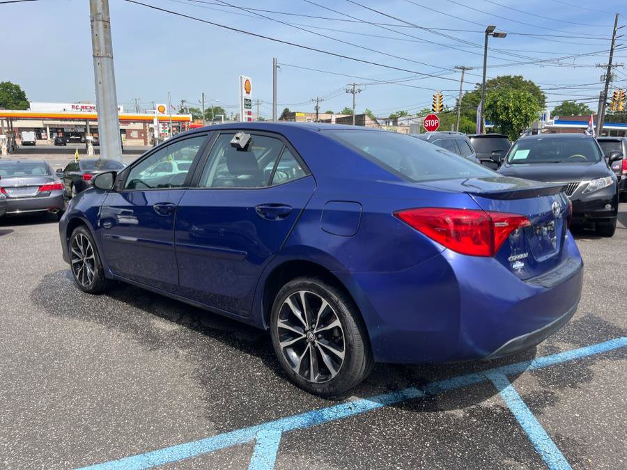 Used 2019 Toyota Corolla SE w/ Body Protection Package FWD image 2