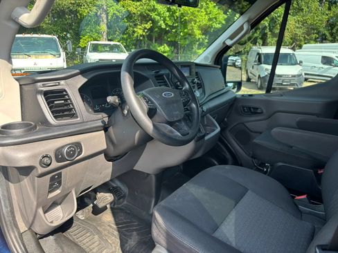 Used 2021 Ford Transit 250 Medium Roof AWD image 11
