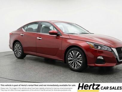 Used 2025 Nissan Altima 2.5 SV