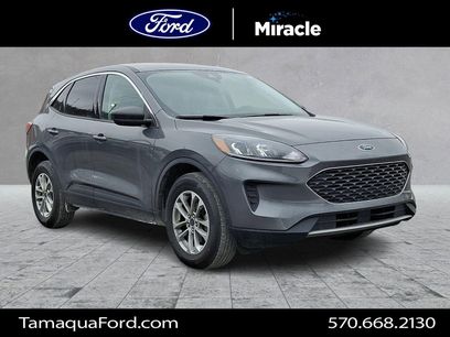 Used 2022 Ford Escape SE