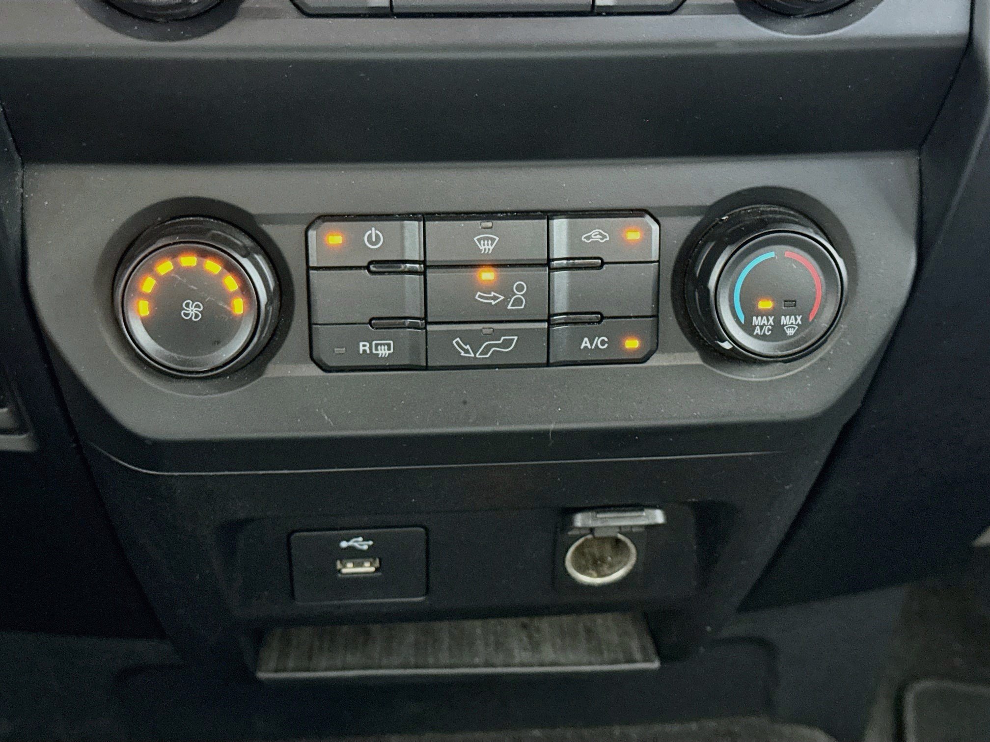 Used 2019 Ford F150 XL w/ Equipment Group 101A Mid AWD/4WD image 12