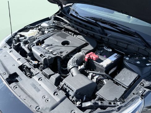 Used 2020 Nissan Altima 2.0 Platinum image 13