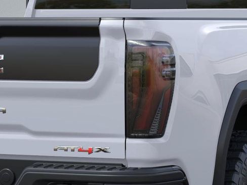 New 2026 GMC Sierra 2500 AT4X w/ AT4X AEV Edition AWD/4WD image 11