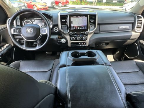 Used 2020 RAM 1500 Laramie AWD/4WD image 22