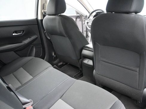 Used 2022 Nissan Sentra SV FWD image 21