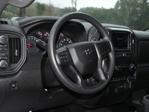 Used 2025 Chevrolet Silverado 1500 Custom Trail Boss image 8