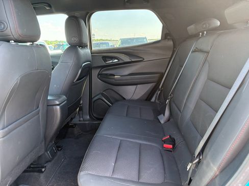 Used 2022 Chevrolet TrailBlazer RS w/ Convenience Package FWD image 11