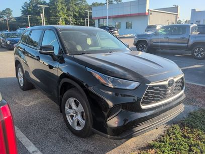 Used 2023 Toyota Highlander L