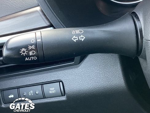 Used 2024 Nissan Altima 2.5 SV AWD/4WD image 22