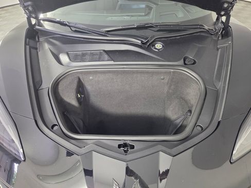 Used 2026 Chevrolet Corvette Stingray Preferred Cpe w/ Z51 Performance Package RWD image 31