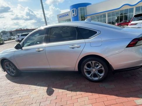 Certified 2024 Honda Accord EX image 7