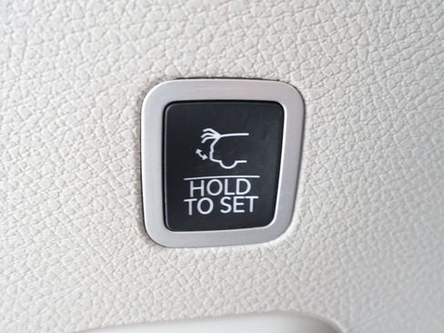 Used 2022 Jeep Wagoneer Series II image 33