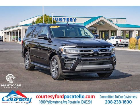 Used 2024 Ford Expedition Limited image 1