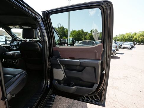 Used 2022 Ford F150 Lariat w/ Equipment Group 502A High AWD/4WD image 12