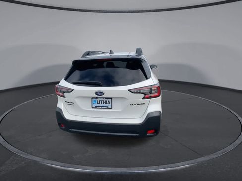 Used 2024 Subaru Outback Onyx Edition image 7