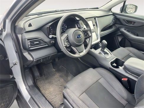 Used 2021 Subaru Outback 2.5i image 9