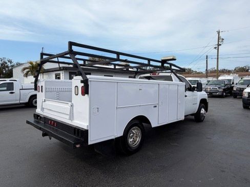 Used 2007 Chevrolet Silverado 3500 W/T w/ Provisions, Wrecker Package image 6