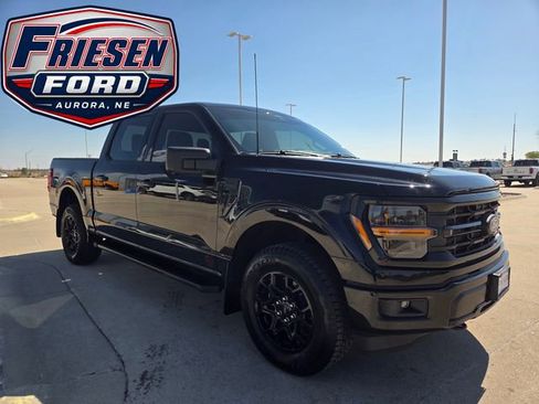 Used 2024 Ford F150 XLT w/ XLT Black Appearance Package AWD/4WD image 3