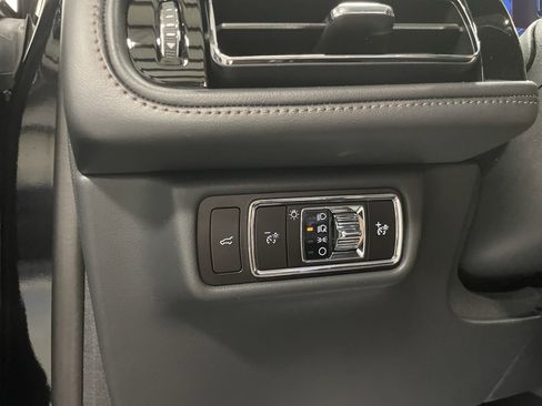 New 2025 Lincoln Aviator AWD w/ Equipment Group 101A image 19