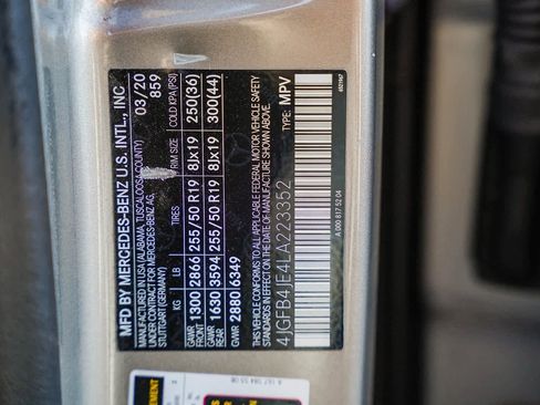 Used 2020 Mercedes-Benz GLE 350 image 27