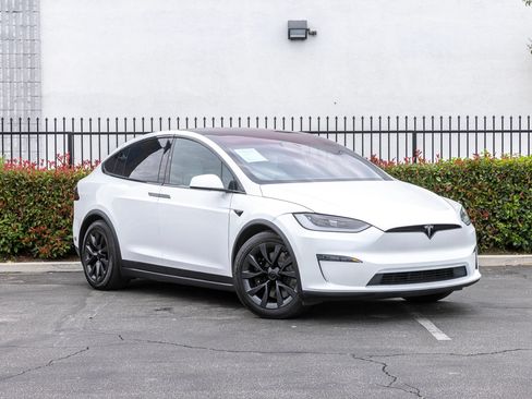 Used 2023 Tesla Model X AWD/4WD image 32