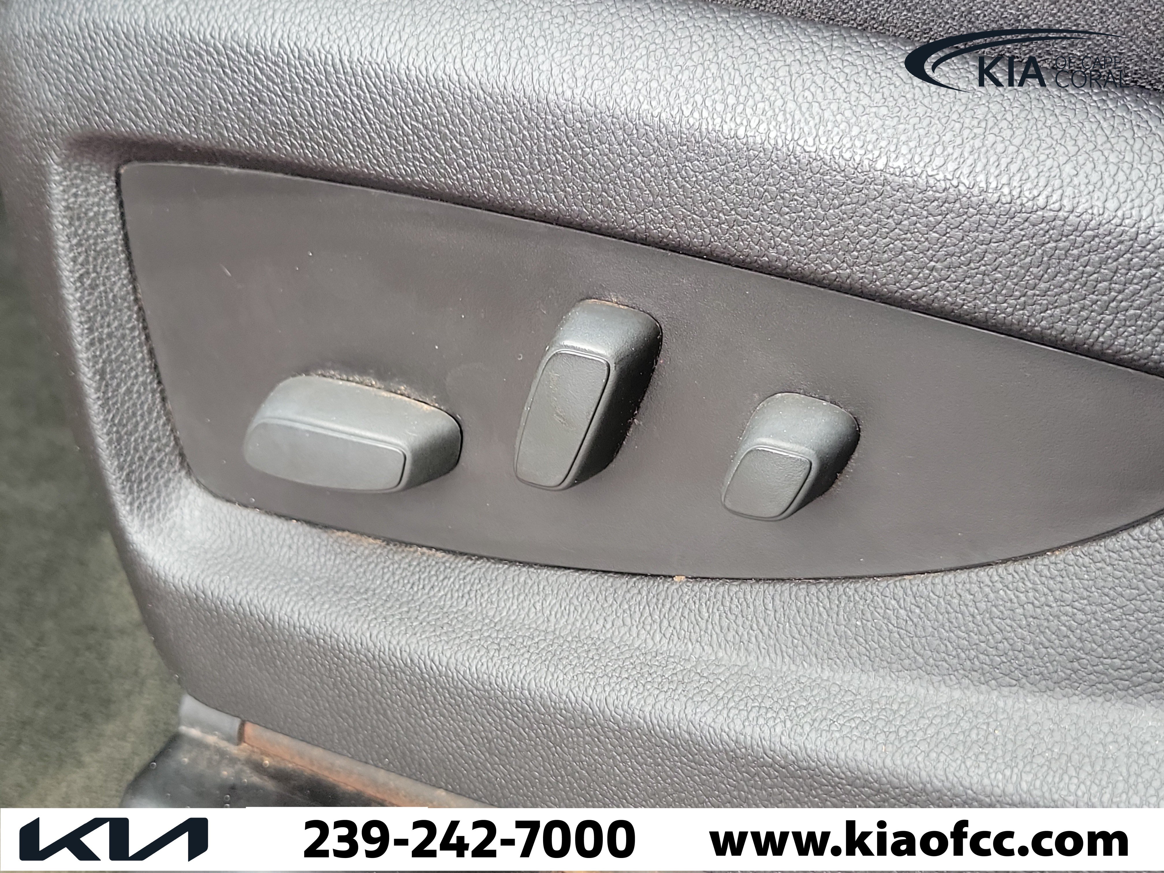 Used 2015 Chevrolet Silverado 1500 LT w/ Texas Edition, 1LT Trim RWD image 21