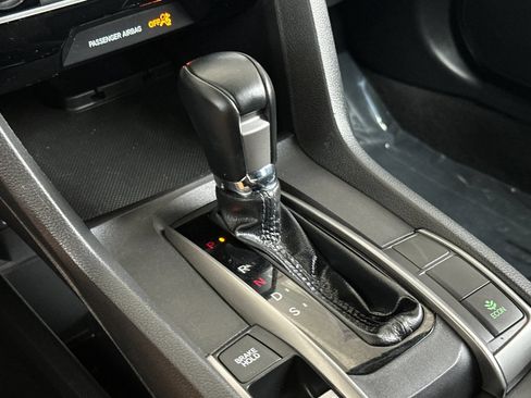 Used 2021 Honda Civic Sport image 18