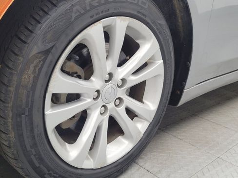 Used 2016 Chrysler 200 Limited FWD image 31