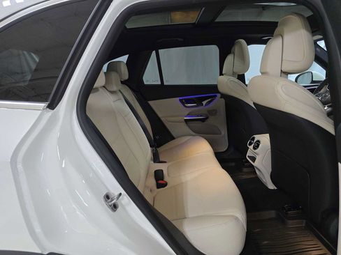 Certified 2026 Mercedes-Benz GLC 300 4MATIC image 12