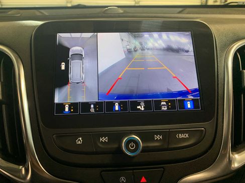 Used 2024 Chevrolet Equinox LT AWD/4WD image 5