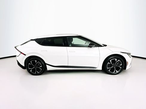 Used 2024 Kia EV6 GT-Line RWD image 10