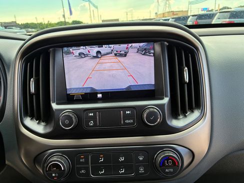Used 2021 Chevrolet Colorado Z71 AWD/4WD image 22