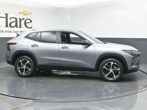 New 2026 Chevrolet Trax RS FWD image 1