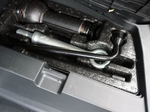 Used 2013 Honda Pilot Touring image 33