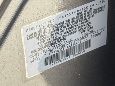 Used 2026 Nissan Kicks SR AWD/4WD image 28