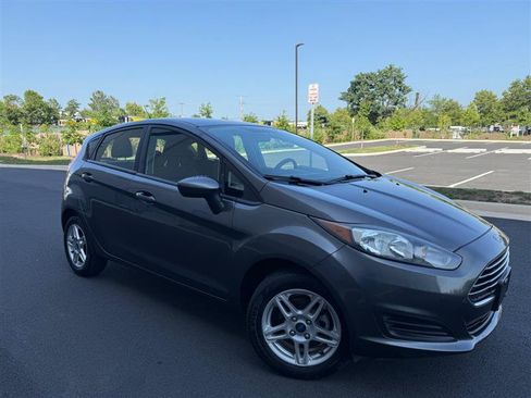 Used 2019 Ford Fiesta SE FWD image 12