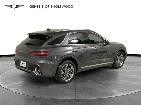 Used 2023 Genesis GV70 2.5T w/ Select Package image 4