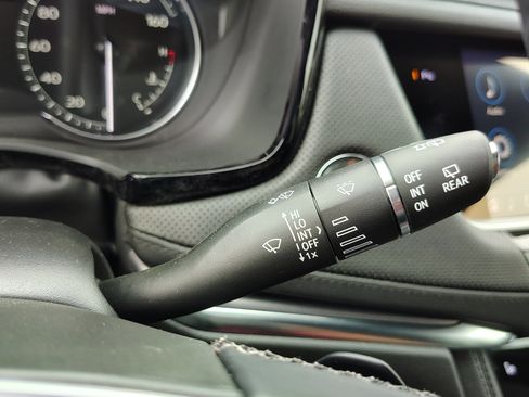 New 2025 Cadillac XT5 Luxury w/ LPO, Floor Liner Package image 24