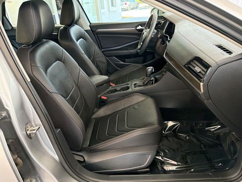 Used 2021 Volkswagen Jetta SEL Premium FWD image 27