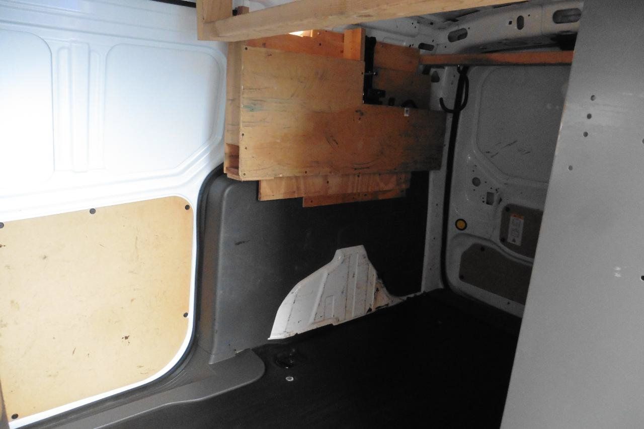 Used 2022 Ford Transit Connect XL FWD image 24