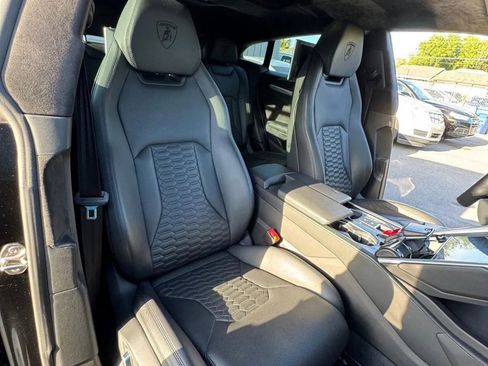 Used 2019 Lamborghini Urus AWD/4WD image 11