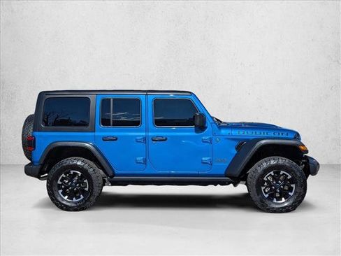 Used 2024 Jeep Wrangler Rubicon w/ Convenience Group image 4