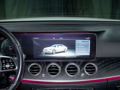 Certified 2019 Mercedes-Benz E 300 image 16