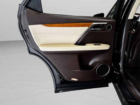 Used 2018 Lexus RX 350 FWD w/ Premium Package image 37