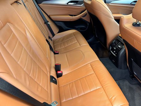 Used 2023 BMW X4 M40i image 18