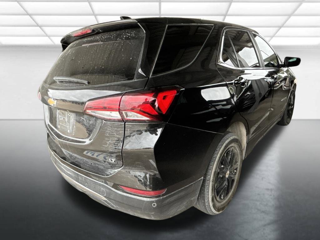 Used 2024 Chevrolet Equinox LT w/ LPO, Floor Liner Package FWD image 6