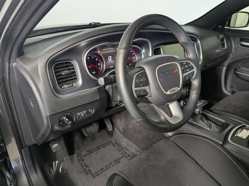 Used 2016 Dodge Charger R/T RWD image 10