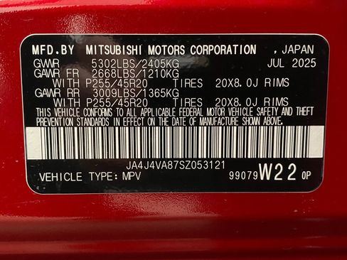 New 2025 Mitsubishi Outlander SE image 35