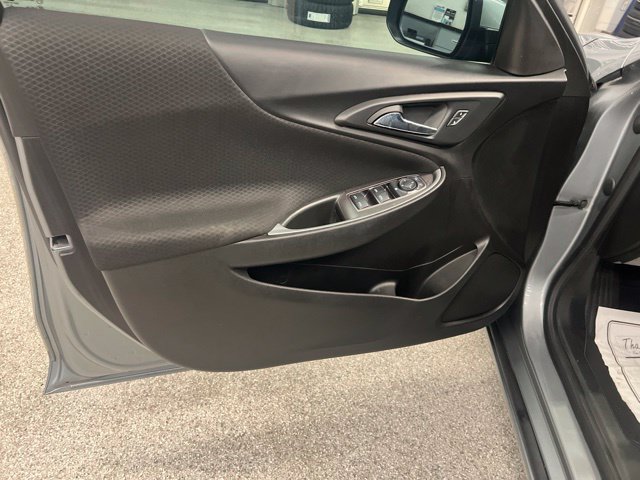 Used 2024 Chevrolet Malibu LT FWD image 18