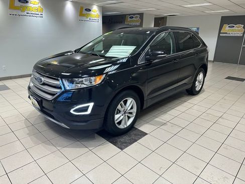 Used 2017 Ford Edge SEL w/ Equipment Group 201A AWD/4WD image 2